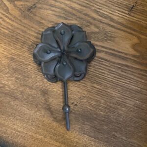 Metal Flower Wall Hook